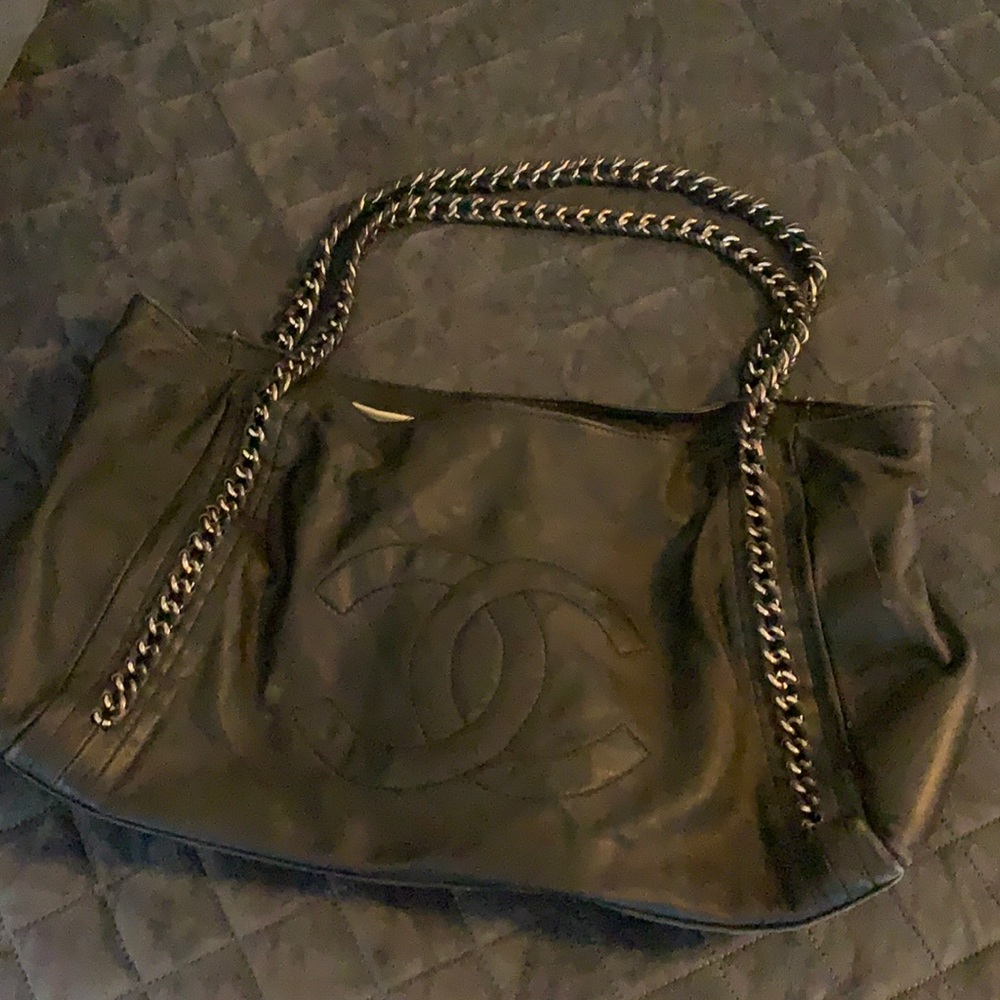 Black Purse
